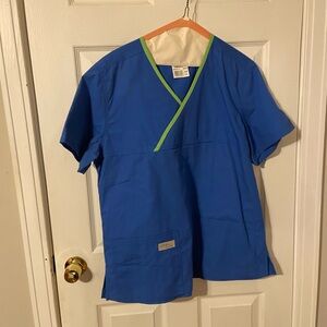 Urbane Scrub large Blue and Green V-Neck Top